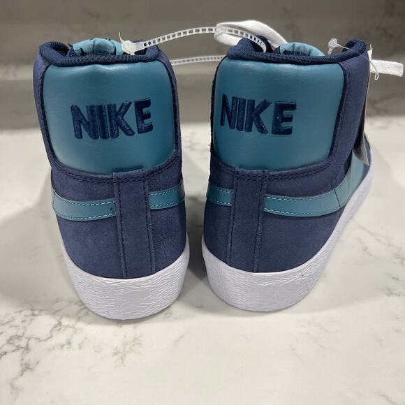 New Nike SB Blazer Mid Sneaker Navy Aqua Suede Lace Up Round Toe Men's Size 11.5 - Picture 4 of 8